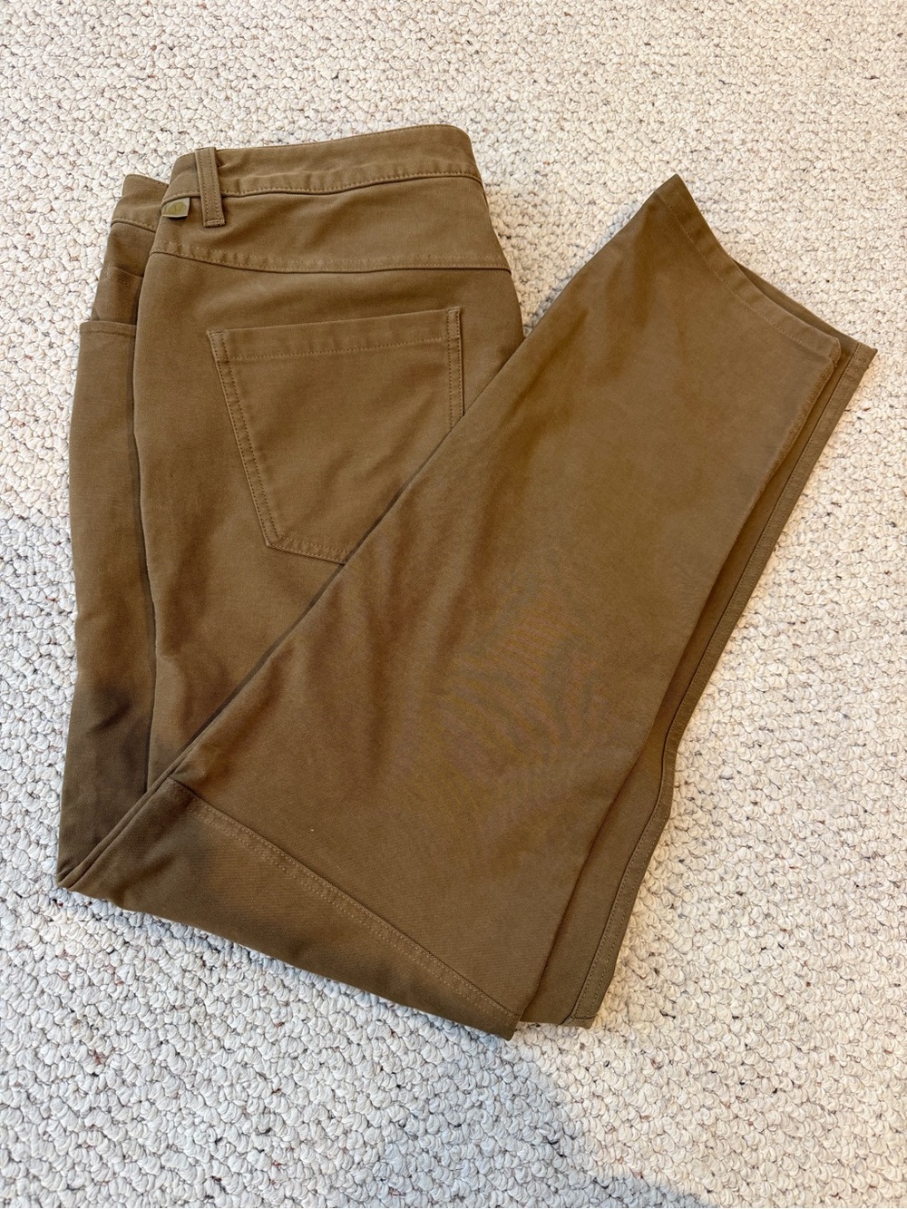 Lululemon Men's ABC Deep Tan Stretch Pants 35 x 32